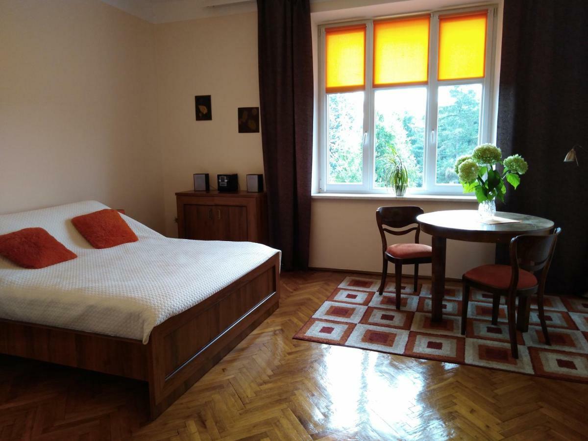 Studio Krakowski Styl Luaran gambar